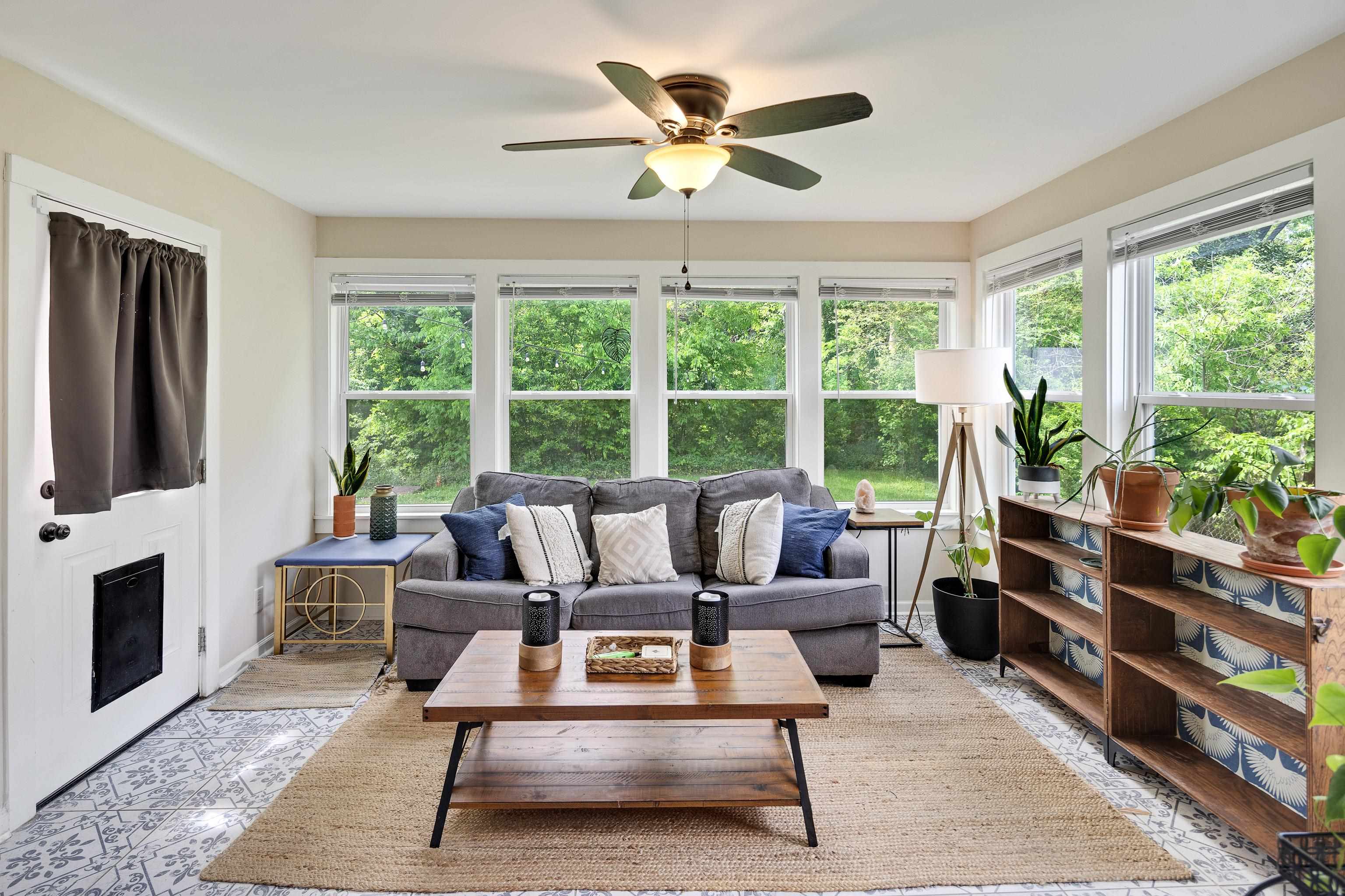 59 North Ashlawn Road Memphis, TN 38112 - Photo 7 of 27