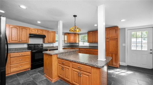 $419,950 | 736 West Lake Wales Road South, Lake Wales, FL 33859