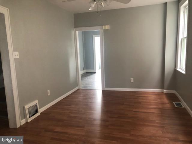 36 Franklin Street Reading, PA 19607 - Photo 4 of 14