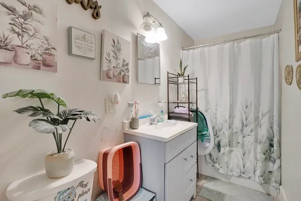 $445,000 | 1584 Dwight Street, Springfield, MA 01107