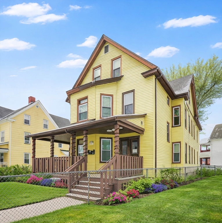 1584 Dwight Street Springfield, MA 01107 - Photo 3 of 40