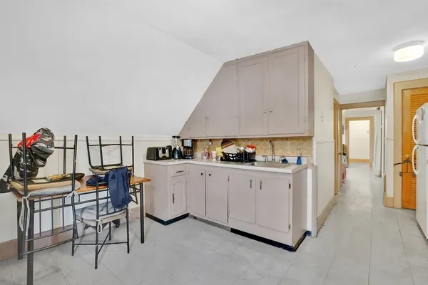 $445,000 | 1584 Dwight Street, Springfield, MA 01107