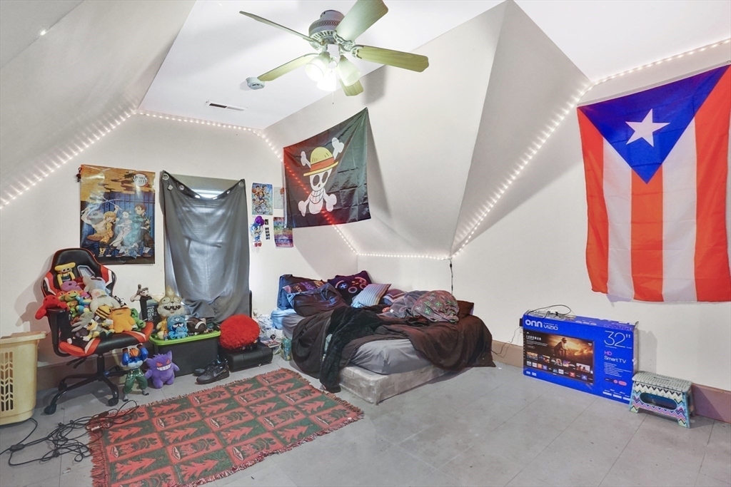 1584 Dwight Street Springfield, MA 01107 - Photo 37 of 40