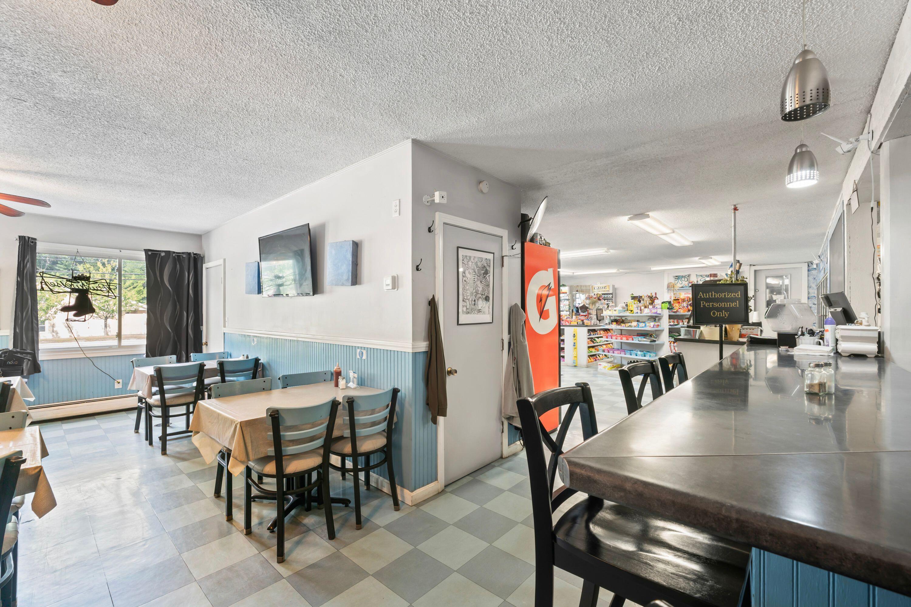 715 Webster Street Lewiston, ME 04240 - Photo 18 of 75 Dining Area