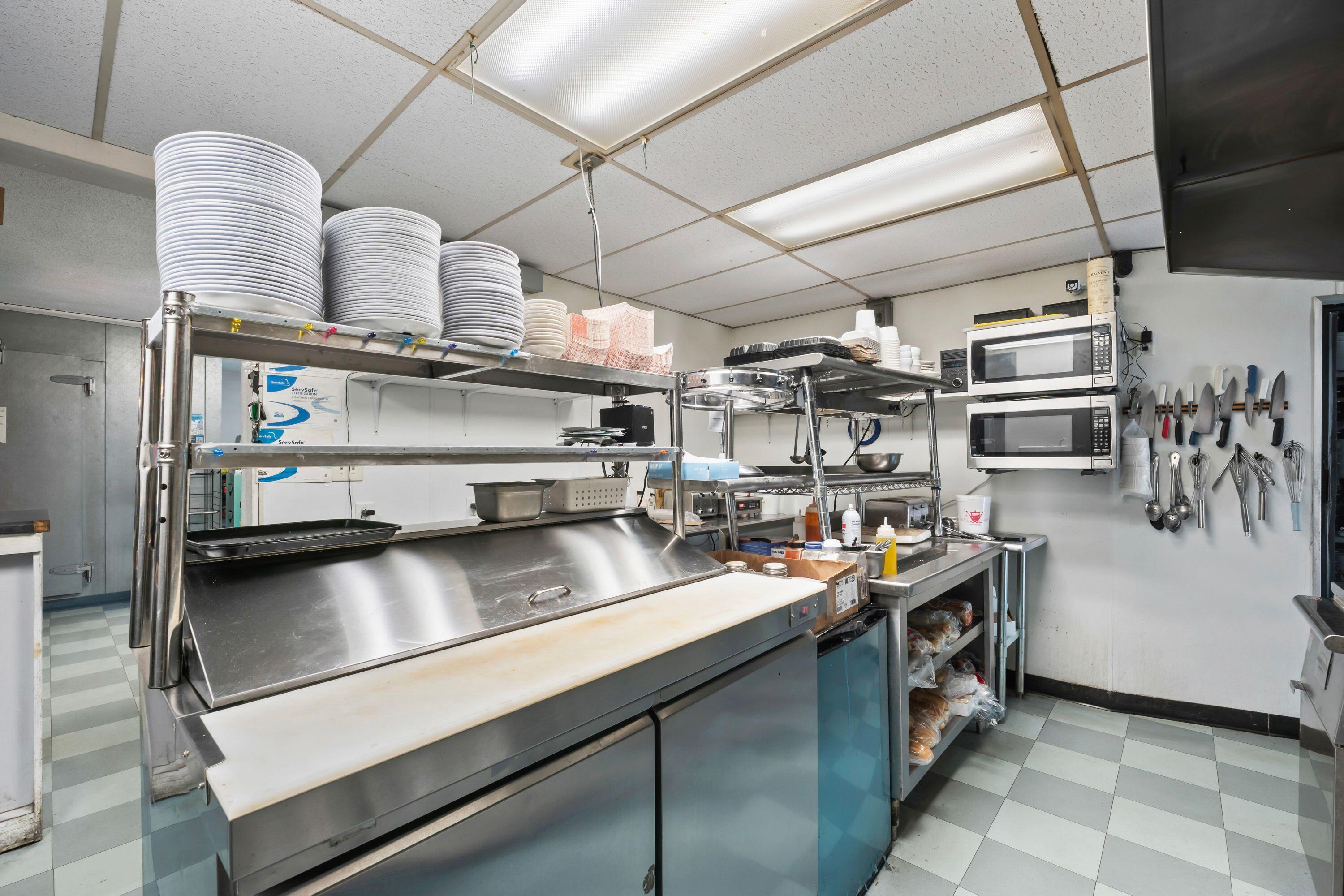 715 Webster Street Lewiston, ME 04240 - Photo 25 of 75 Kitchen