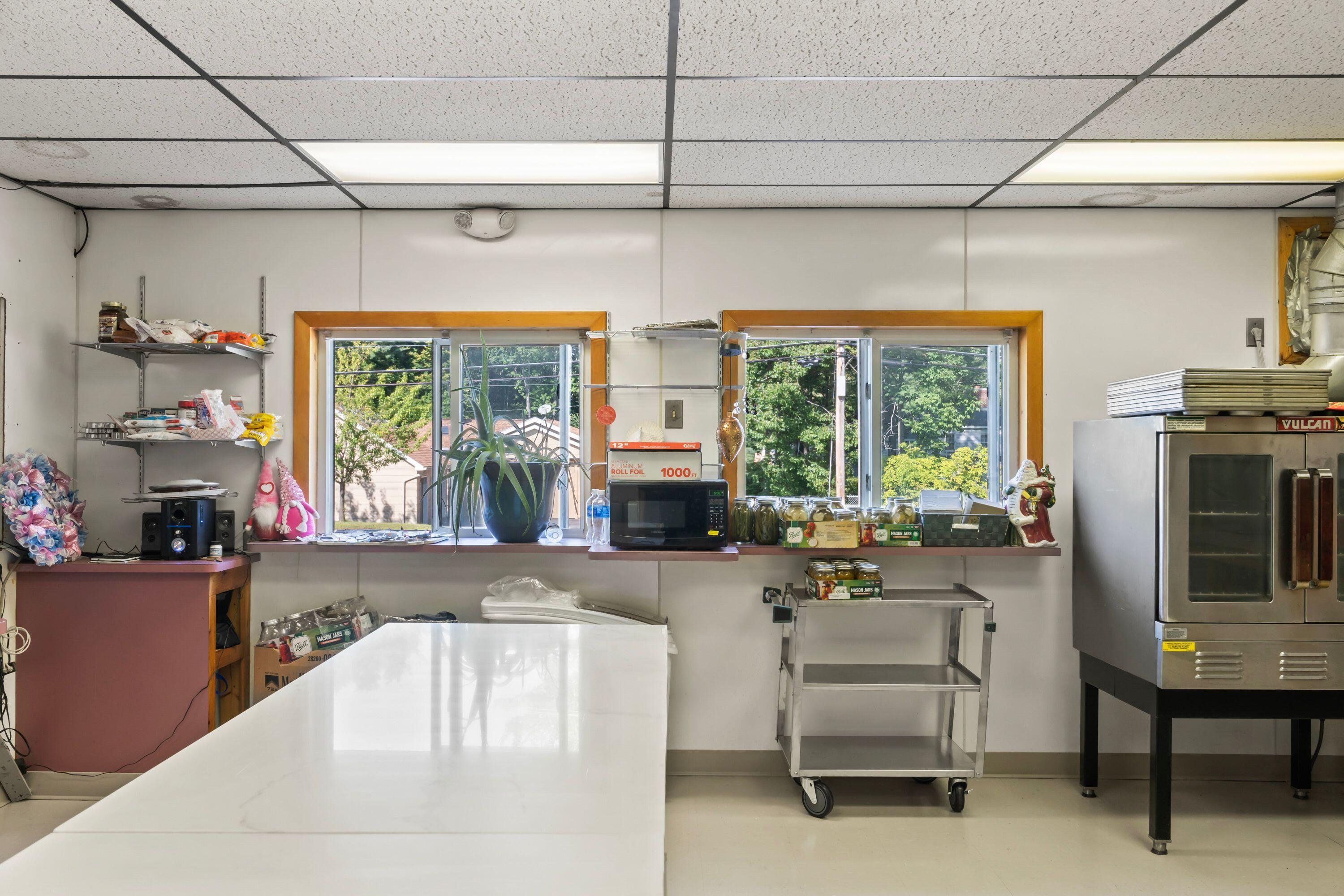 715 Webster Street Lewiston, ME 04240 - Photo 29 of 75 Bakery