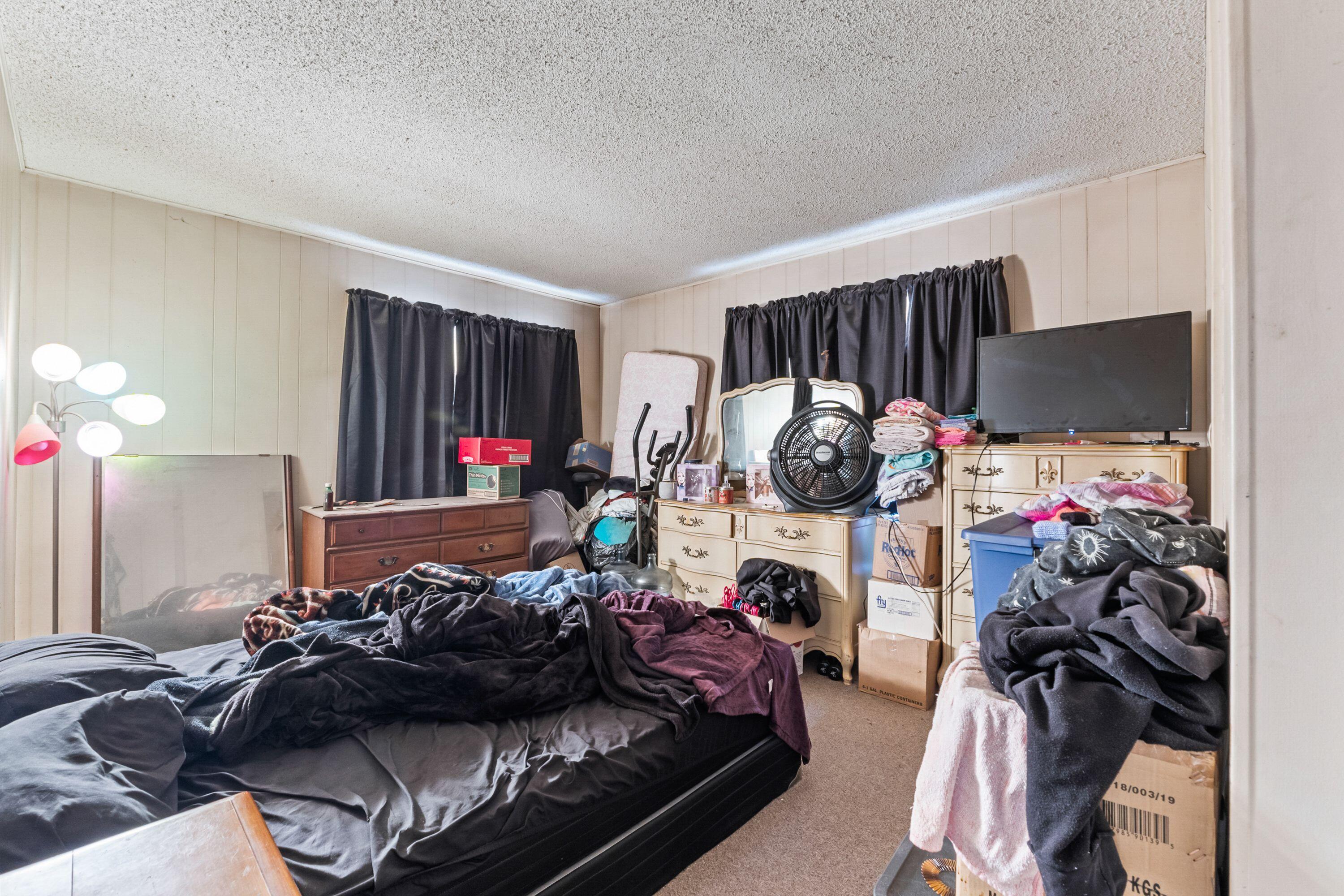 715 Webster Street Lewiston, ME 04240 - Photo 45 of 75 32- apt 1 bedroom