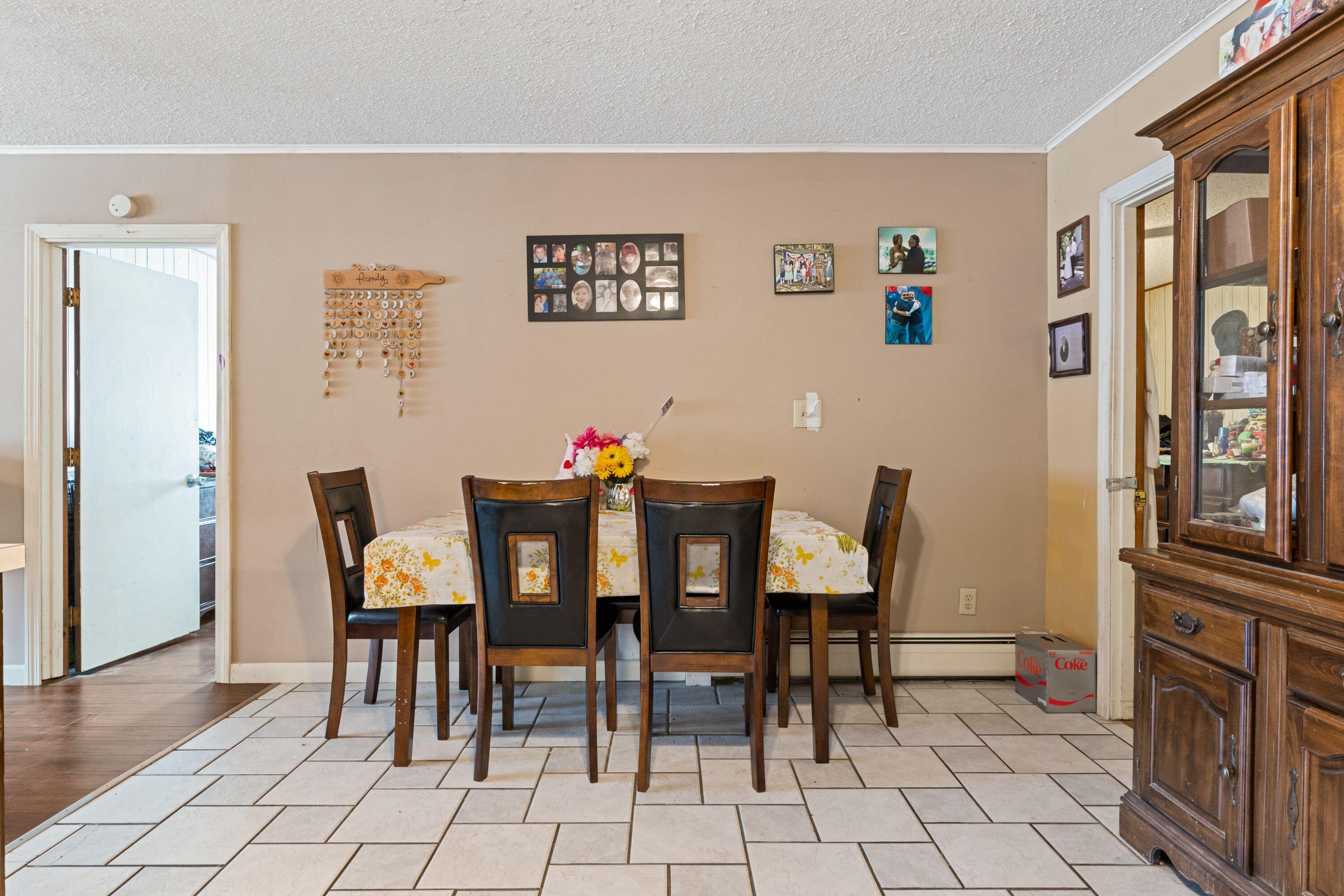 715 Webster Street Lewiston, ME 04240 - Photo 49 of 75 36-Dining area