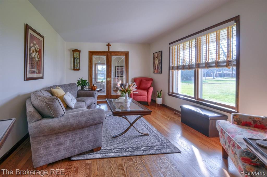 4042 North Gale Road Davison, MI 48423 - Photo 13 of 46