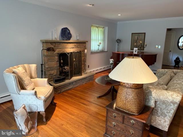 128 David Road Bala Cynwyd, PA 19004 - Photo 6 of 27 fireside living room