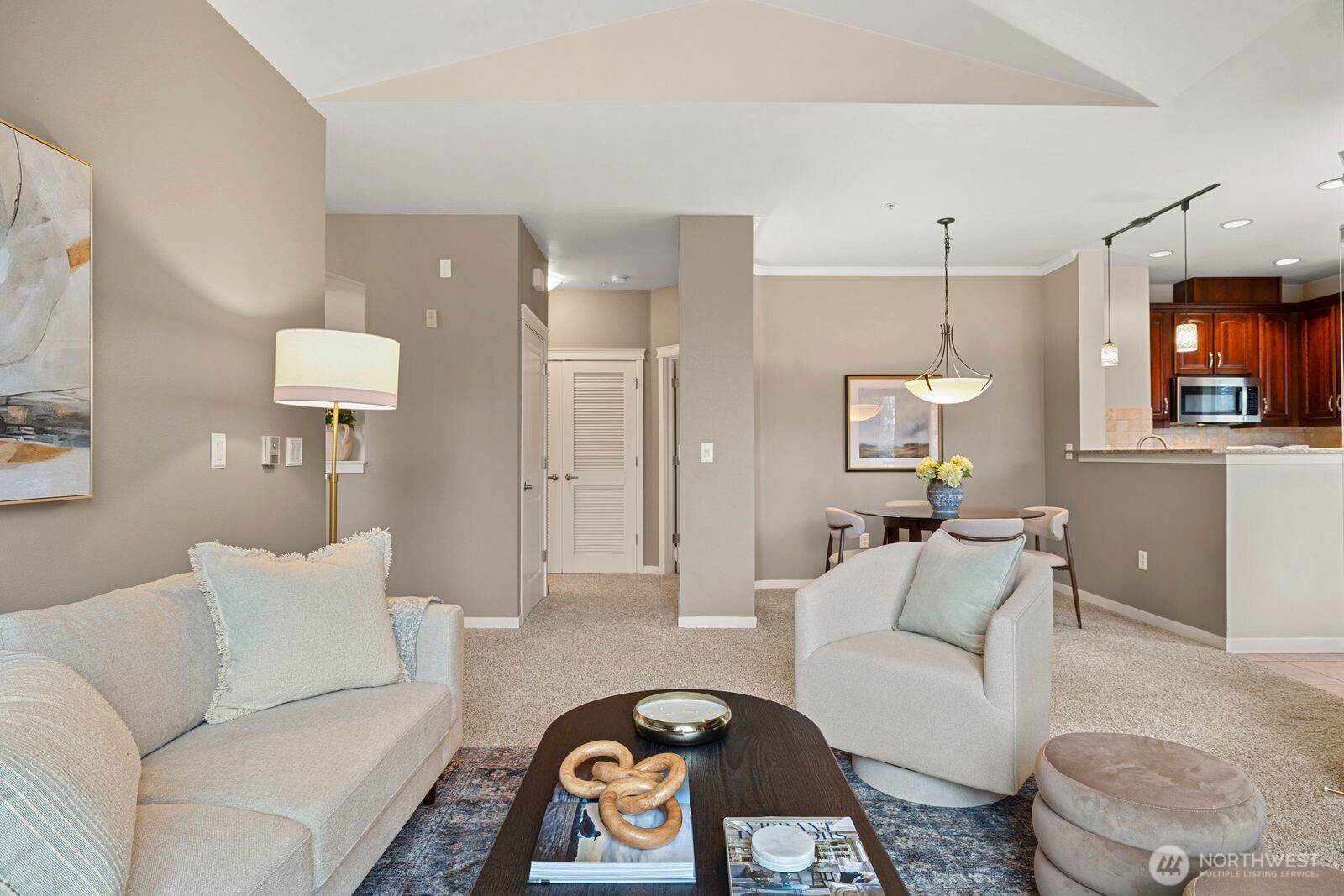 4325 Issaquah-Pine Lake Road Southeast, Unit 703 Sammamish, WA 98075 - Photo 7 of 25
