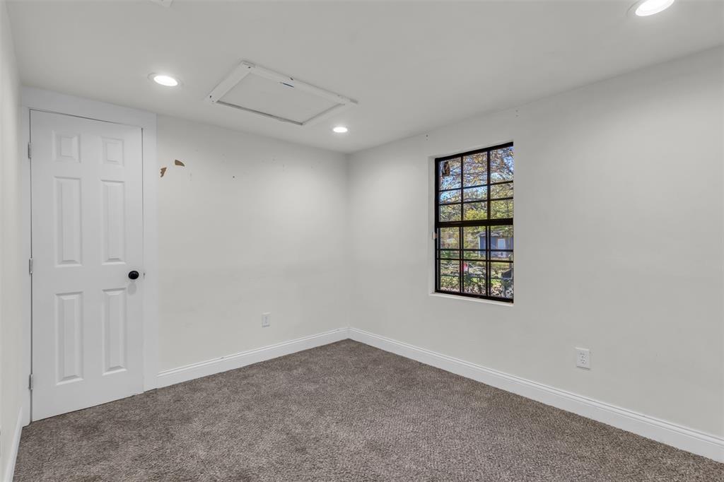 603 Lilly Street Cleburne, TX 76033 - Photo 19 of 30 2nd bedroom