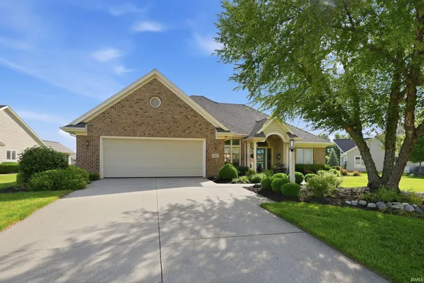 $405,000 | 517 Bayspring Drive, Fort Wayne, IN 46814