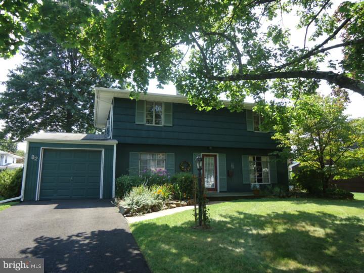 82 Terrace Road Levittown, PA 19056 - Photo 1 of 20