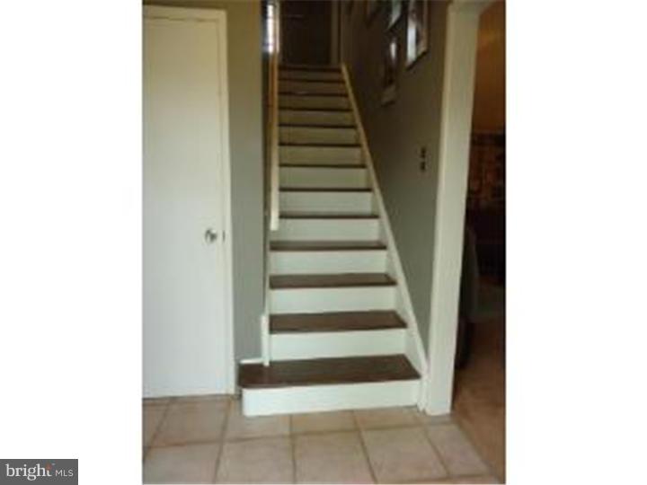 82 Terrace Road Levittown, PA 19056 - Photo 11 of 20