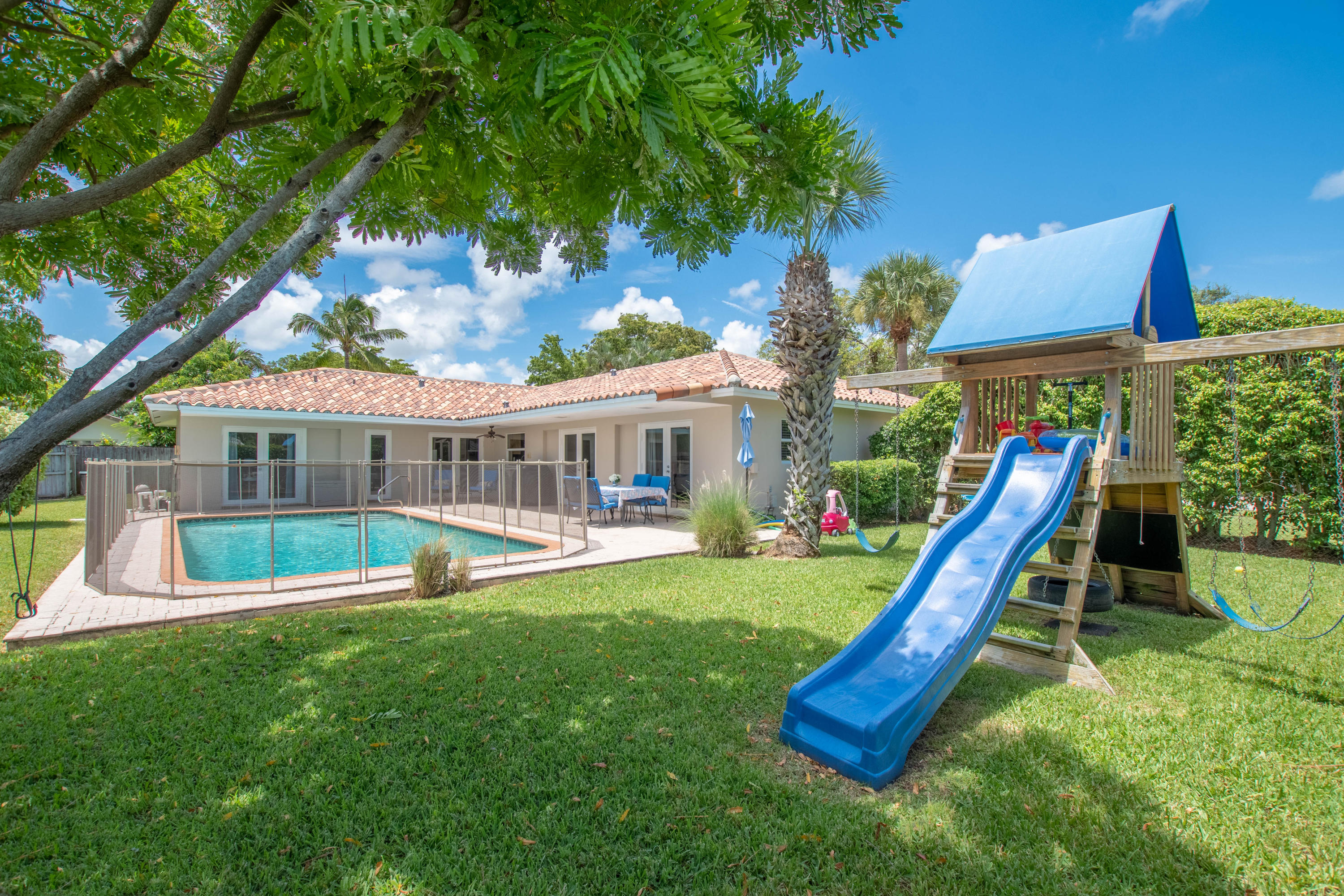 1450 Southwest 10th Street Boca Raton, FL 33486 - Photo 26 of 32 DSC_2885-HDR-Edit