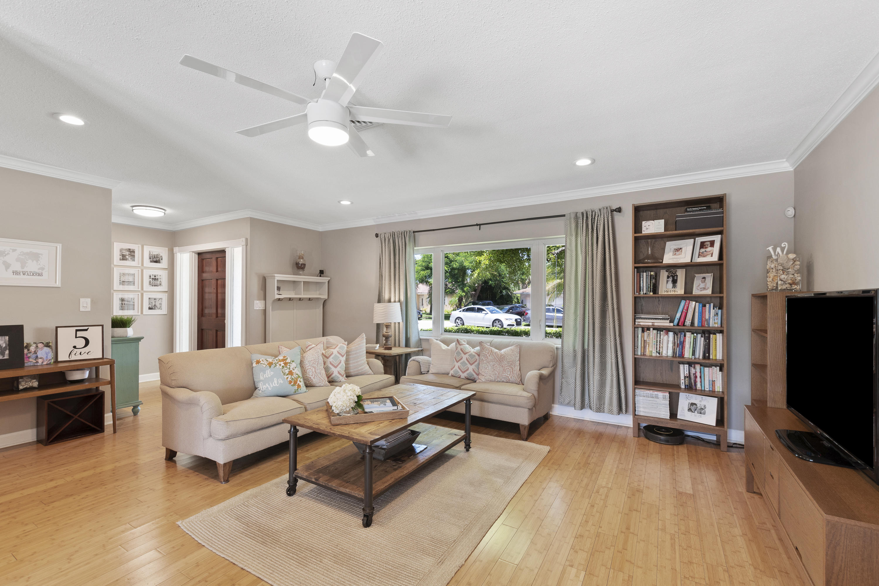 1450 Southwest 10th Street Boca Raton, FL 33486 - Photo 6 of 32 DSC_2771-Edit