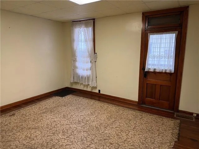 an empty room with closet