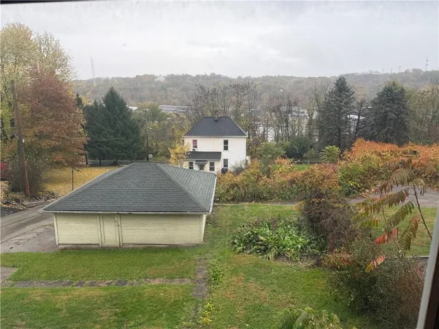 $89,000 | 926 North Ashland Avenue, New Castle, PA 16102