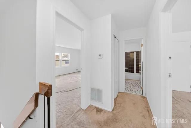 $429,000 | 21 Highview Drive, Woodbridge, NJ 07095