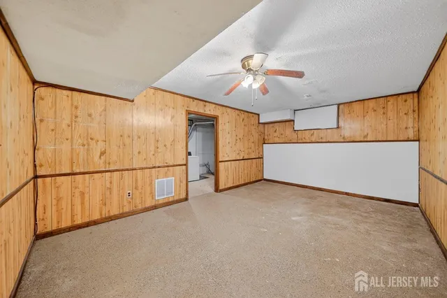 $429,000 | 21 Highview Drive, Woodbridge, NJ 07095