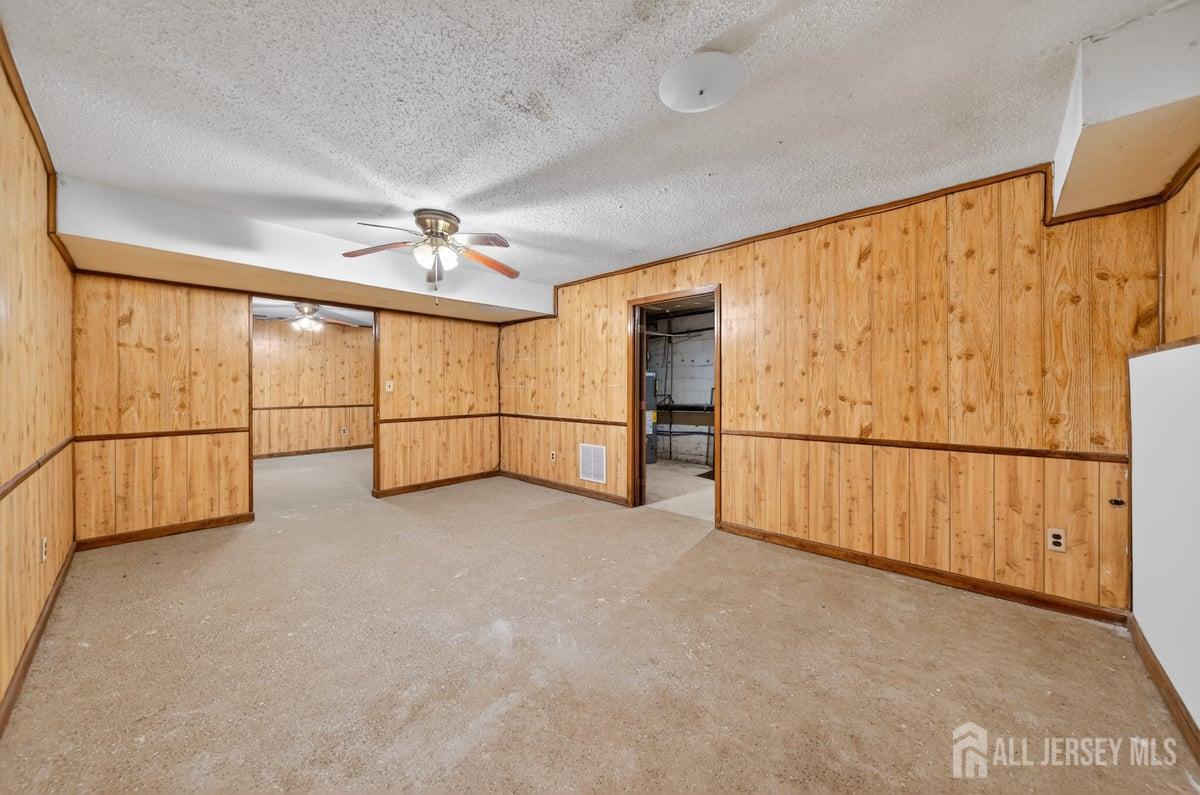 21 Highview Drive Woodbridge, NJ 07095 - Photo 25 of 37