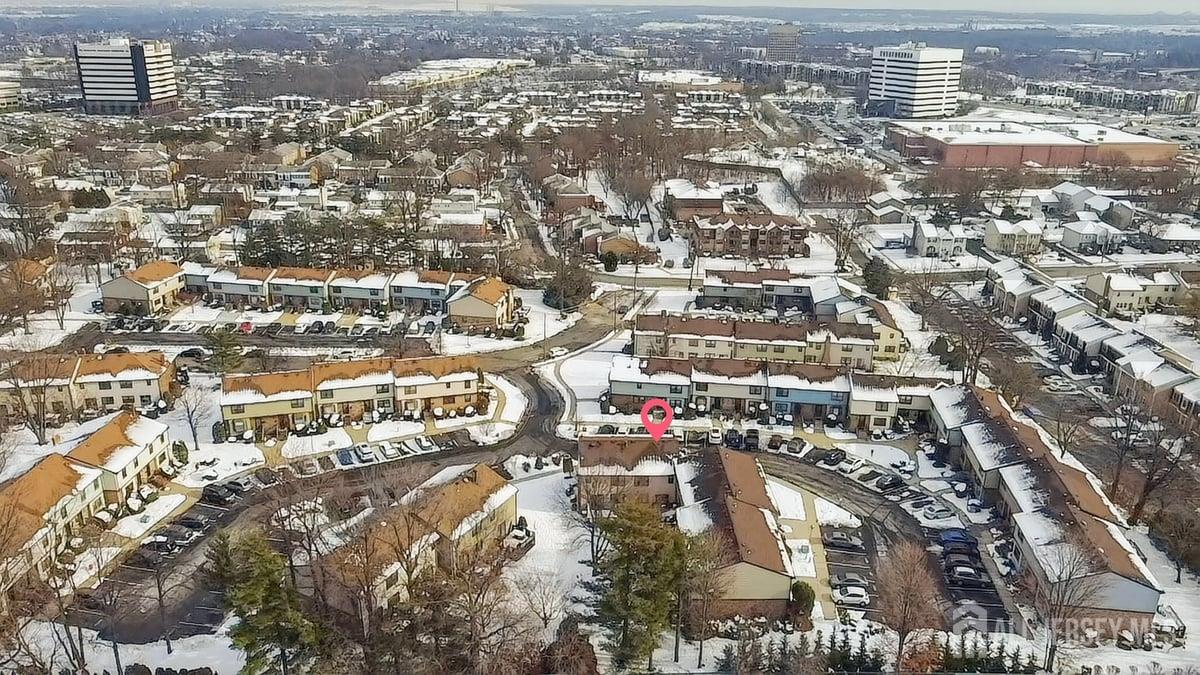 21 Highview Drive Woodbridge, NJ 07095 - Photo 35 of 37