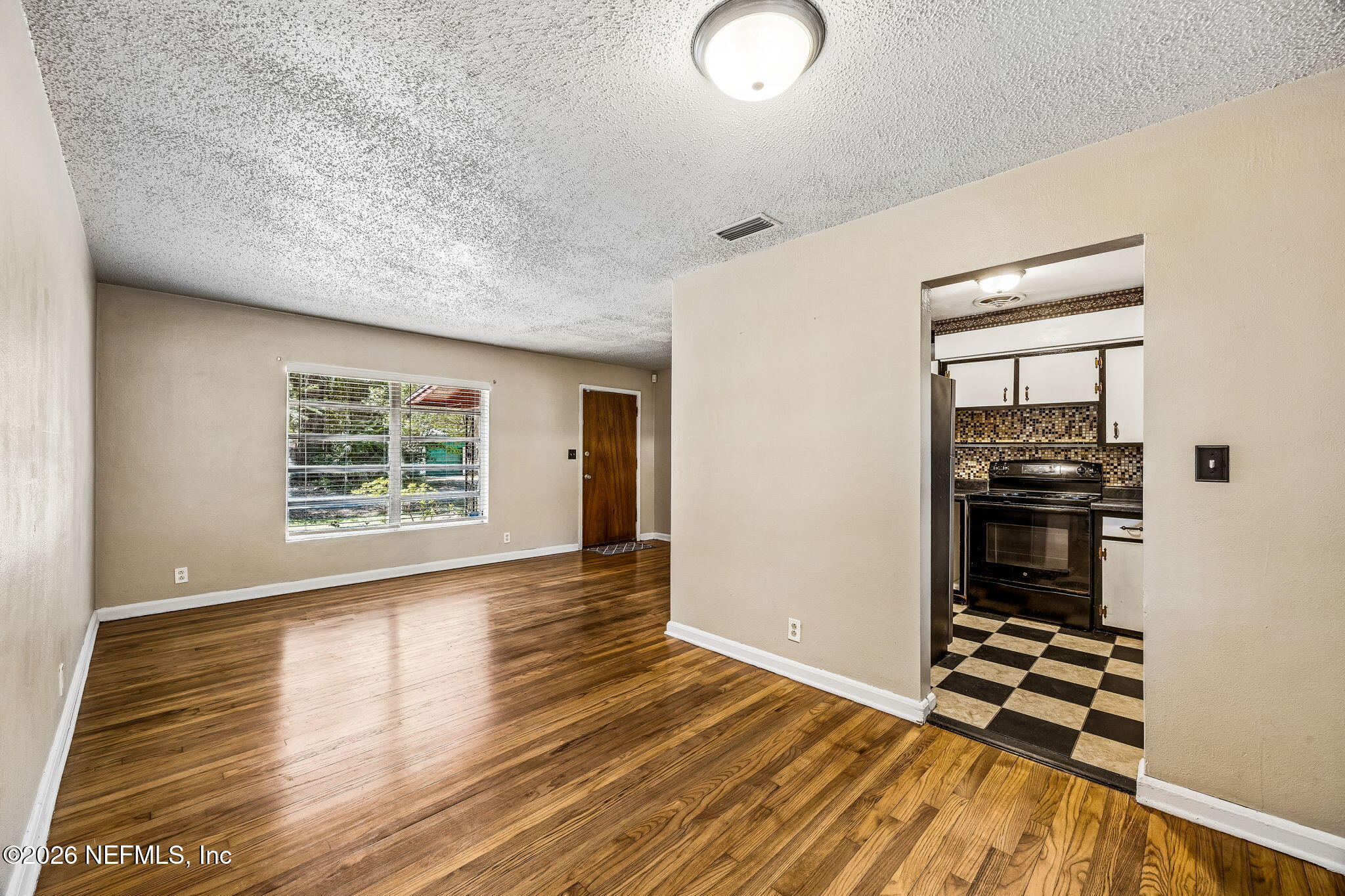 5511 Burdette Road Jacksonville, FL 32211 - Photo 9 of 26 10-web-or-mls-13_5511 Burdette Rd