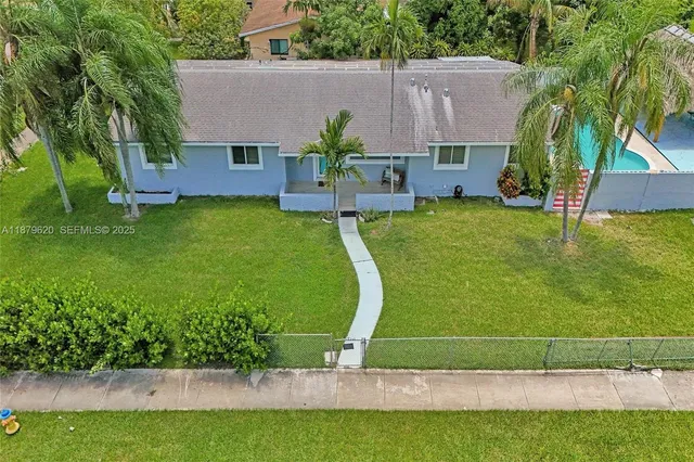$4,800 | 16000 North Miami Avenue, Miami, FL 33169