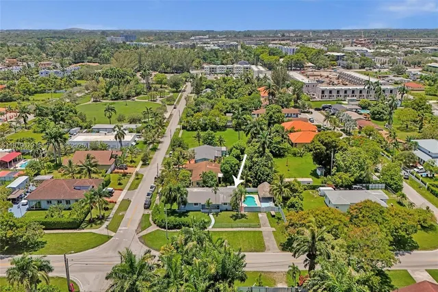 $4,800 | 16000 North Miami Avenue, Miami, FL 33169