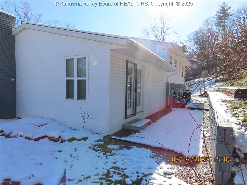 1705 Smith Road Charleston, WV 25314 - Photo 5 of 30 Gallery Image 5