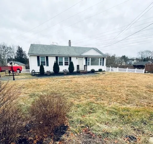 $3,200 | 3 West Street, Unit 1, Medway, MA 02053