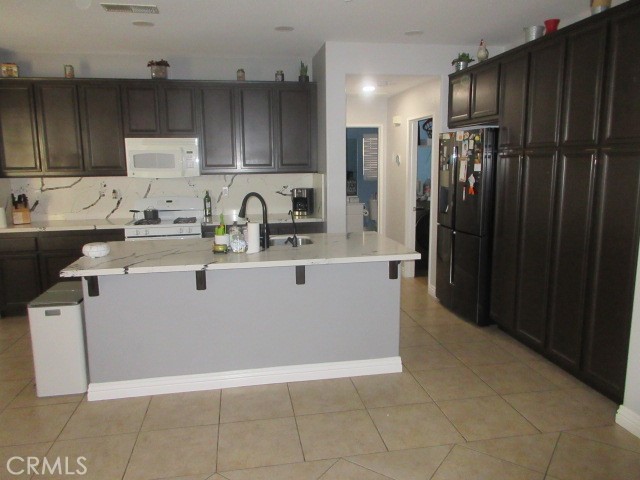 1675 Gilliam Court Riverside, CA 92501 - Photo 10 of 18