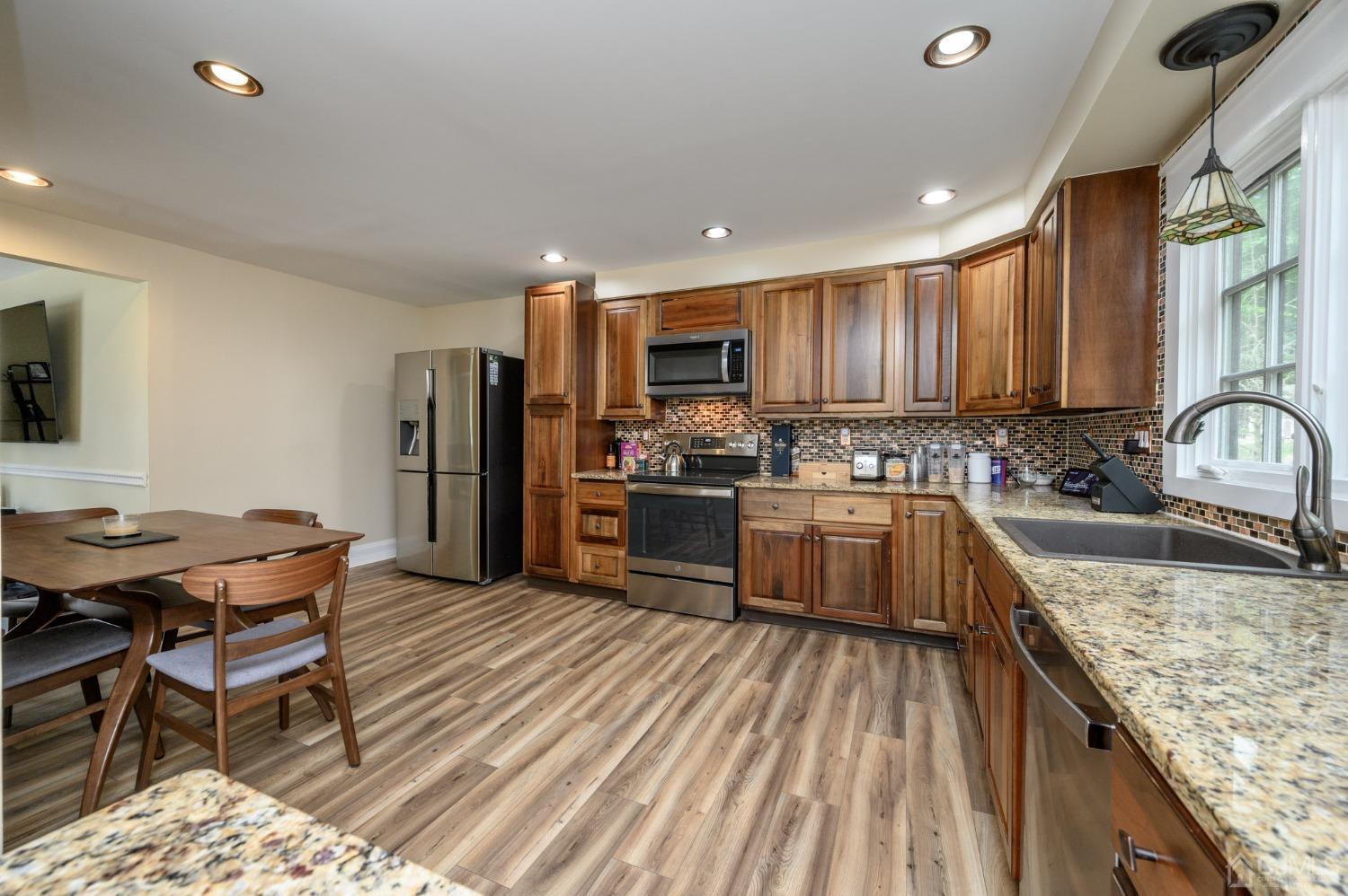 3 Little John Road Morris Plains, NJ 07950 - Photo 11 of 49 Gallery Image 11