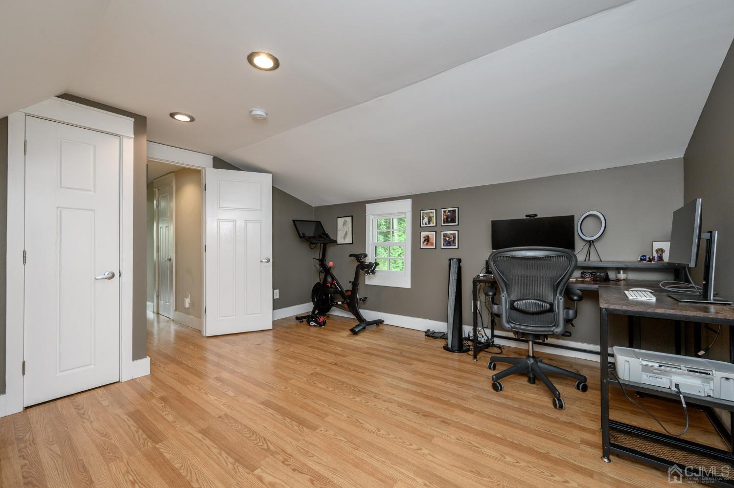 3 Little John Road Morris Plains, NJ 07950 - Photo 28 of 49 Gallery Image 28