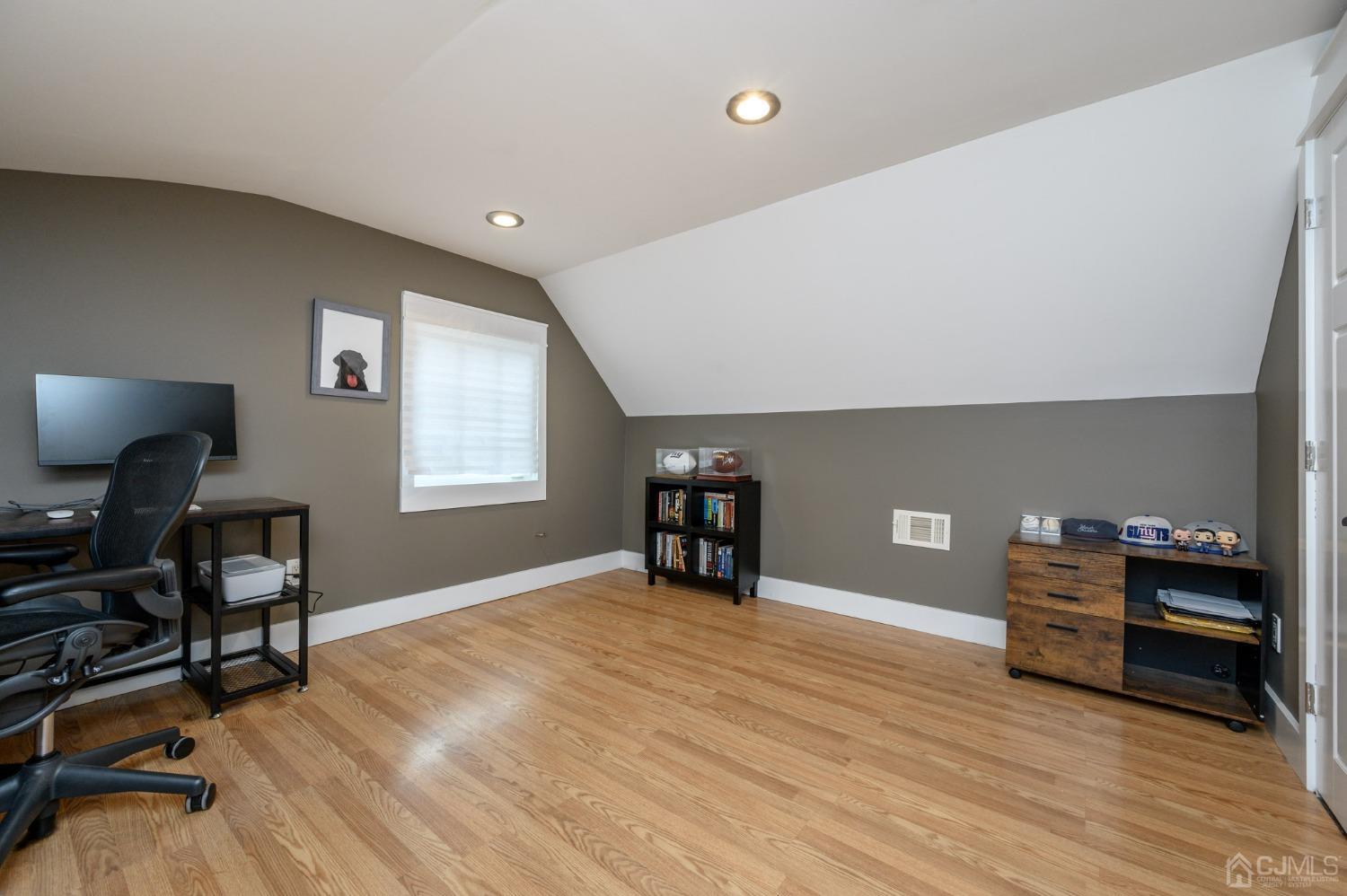 3 Little John Road Morris Plains, NJ 07950 - Photo 29 of 49 Gallery Image 29