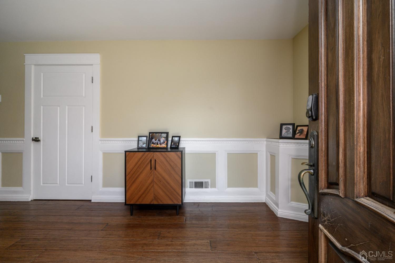 3 Little John Road Morris Plains, NJ 07950 - Photo 3 of 49 Gallery Image 3