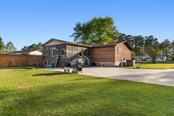 $235,000 | 2208 State Rd S-34-686, Marion, SC 29571