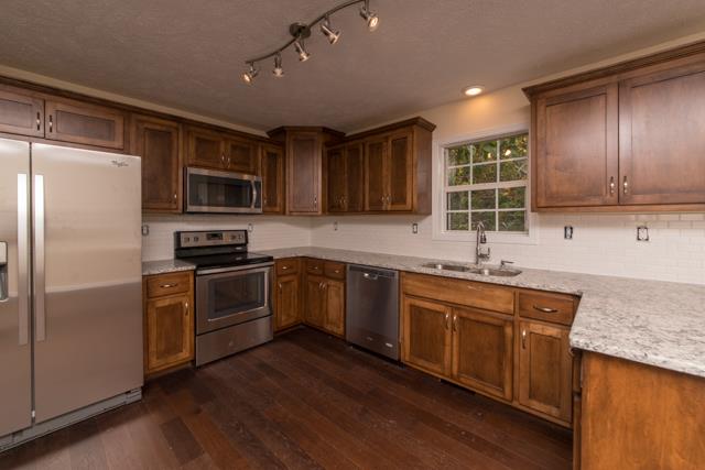 145 Renee Road Dover, TN 37058 - Photo 11 of 30 Gallery Image 11