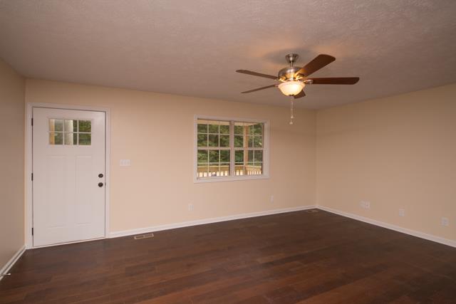 145 Renee Road Dover, TN 37058 - Photo 8 of 30 Gallery Image 8