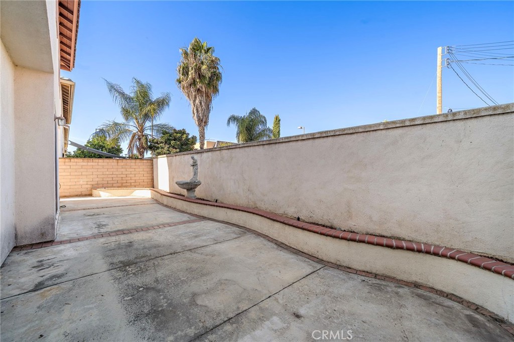 8971 Poinsettia Lane Garden Grove, CA 92841 - Photo 22 of 34 a view of a outdoor space