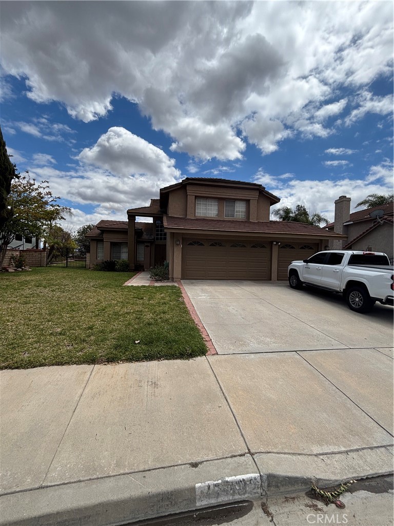17092 Whispering Brook Way Riverside, CA 92503 - Photo 25 of 74 a view of a couches in front of house