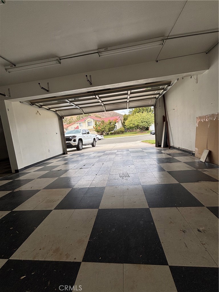 17092 Whispering Brook Way Riverside, CA 92503 - Photo 59 of 74