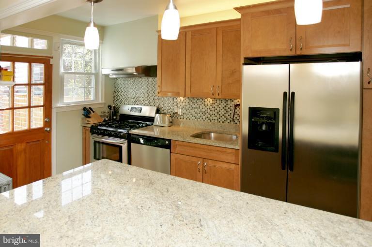1346 Rittenhouse Street Northwest Washington, DC 20011 - Photo 5 of 16 Kitchen