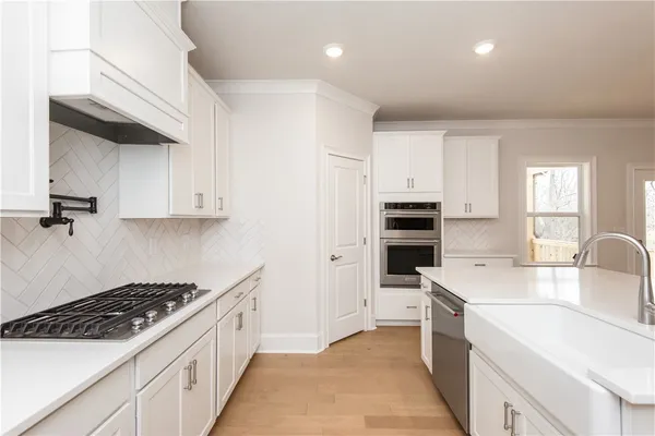 $878,648 | 233 Holly Br Road, Piedmont, SC 29673