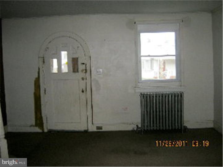 177 Springton Road Upper Darby, PA 19082 - Photo 3 of 12 Living Room