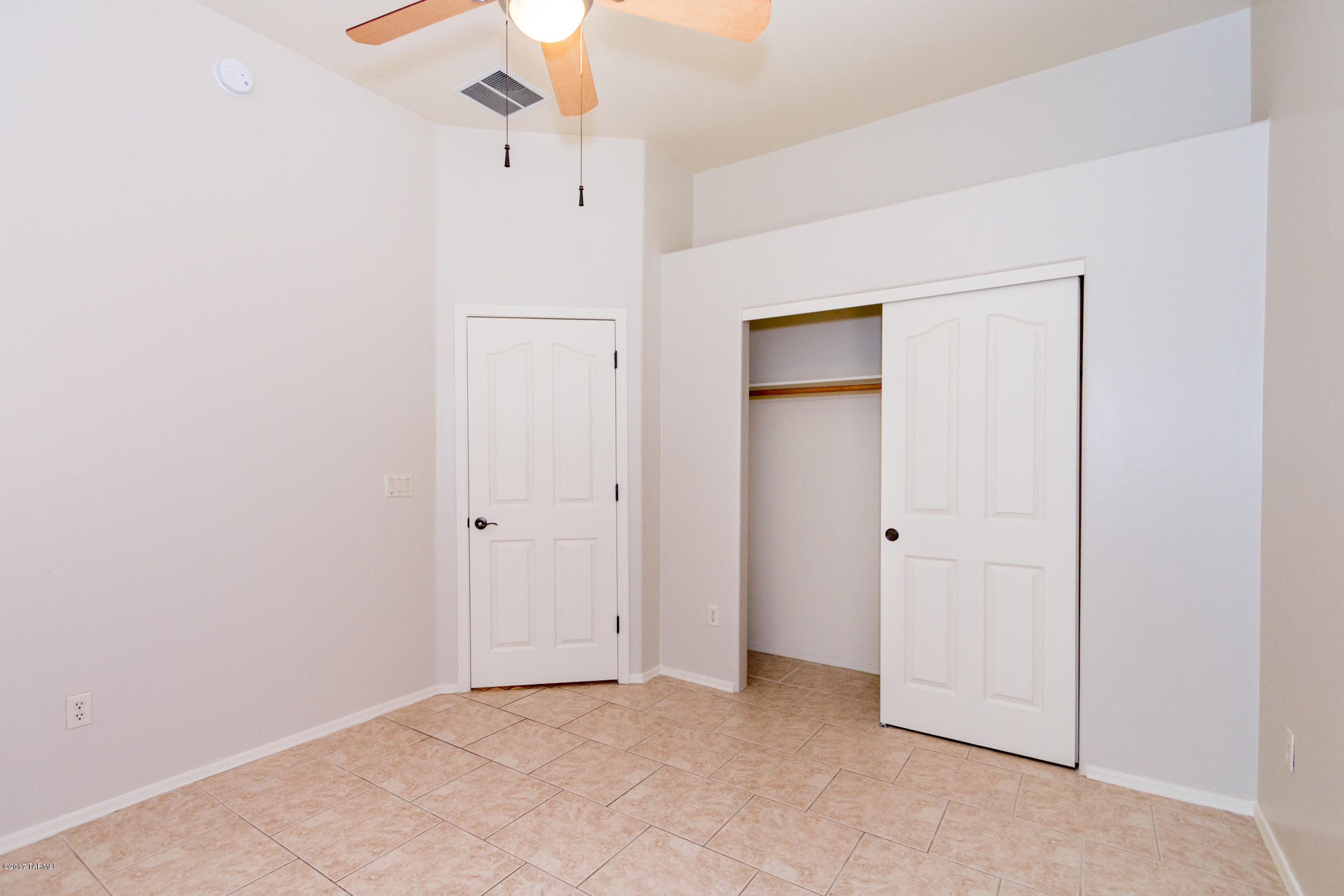 10639 East Ralph Alvarez Place Tucson, AZ 85747 - Photo 25 of 47