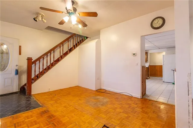 a view of an entryway