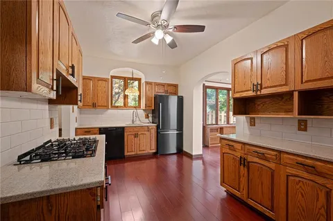 $675,000 | 1371 Navahoe Drive, Pittsburgh, PA 15228