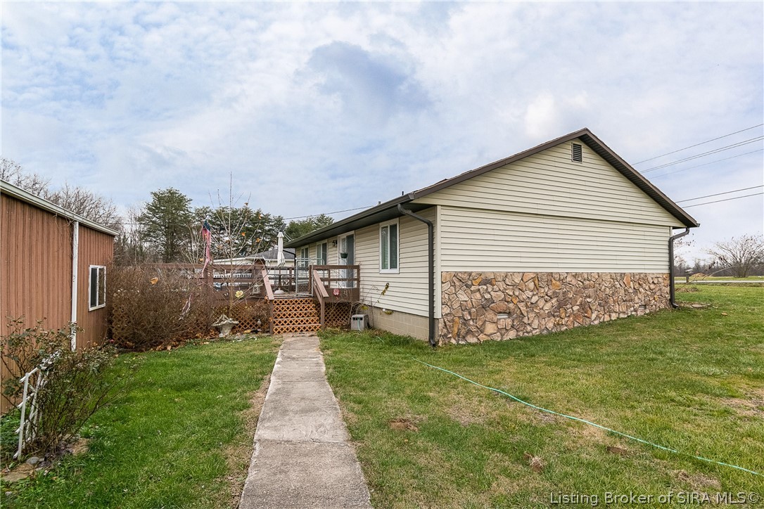 646 East Marshfield Road Scottsburg, IN 47170 - Photo 21 of 22 Gallery Image 21